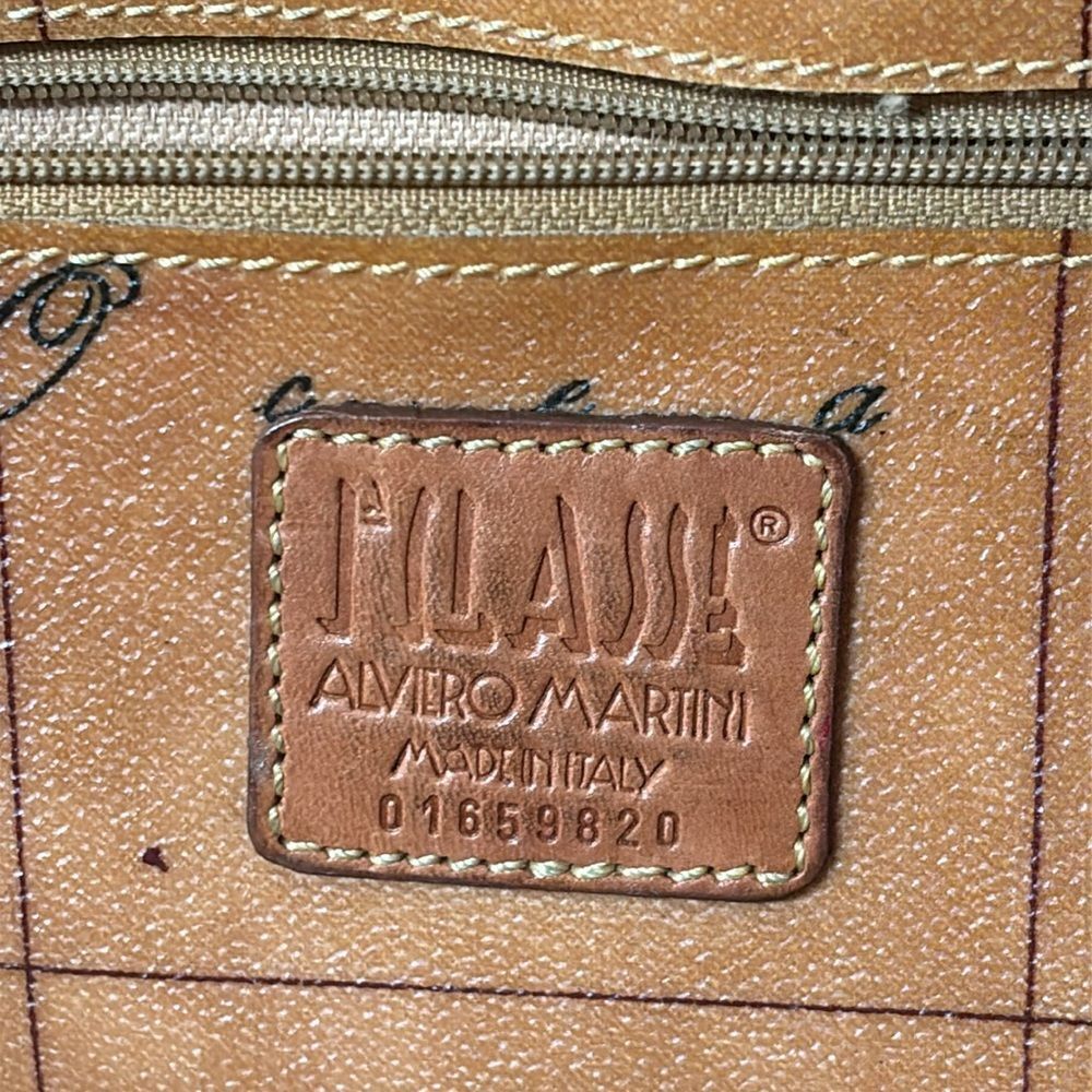 Alviero Martini Tan Map-Print Leather Bag - Picture 2 of 6